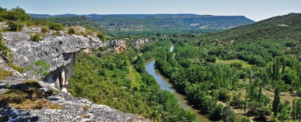 Lunair Ciudad De Medina Медина де Помар Экстерьер фото